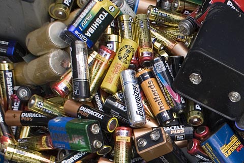 巴平安报废电池回收-报废电瓶回收价格